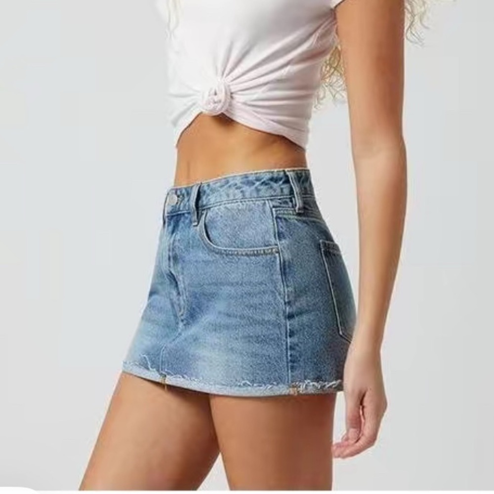 PacSun Light Blue Denim Skirt!
